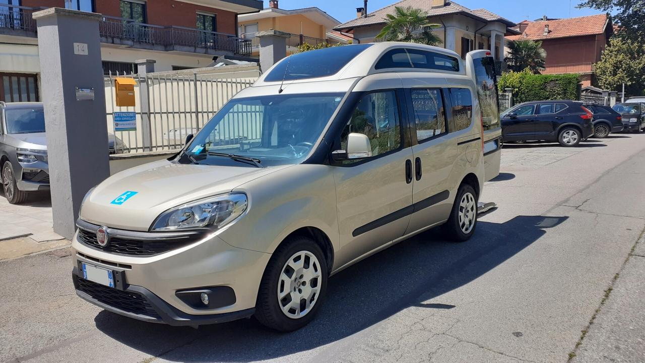 Doblo trasporto disabili benzina 47.988 KM!!