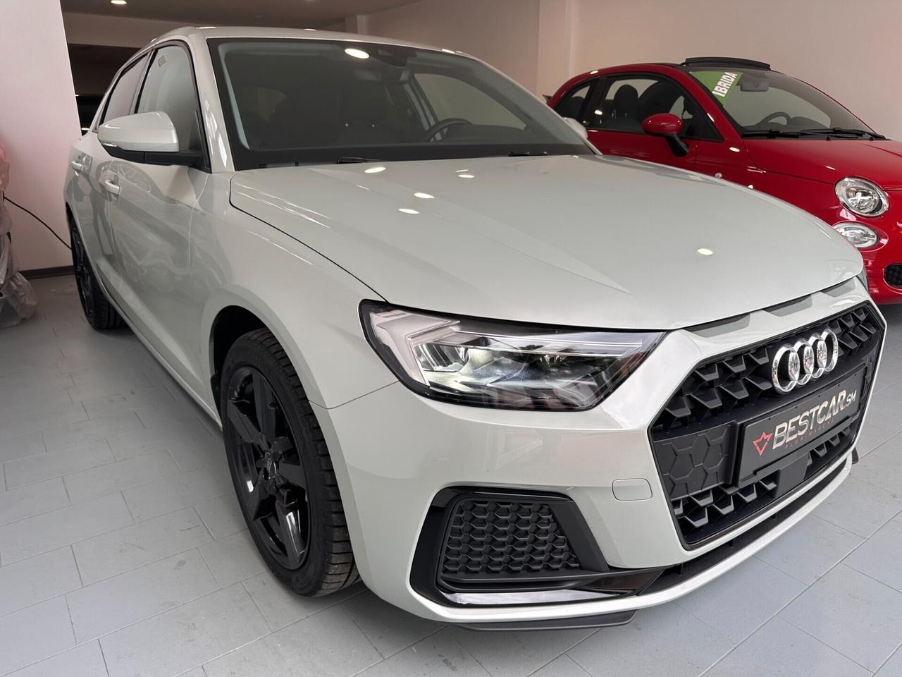 Audi A1 SPORTBACK 25 TFSI STRONIC Sport Line FARI MATRIX VIRTUAL R17
