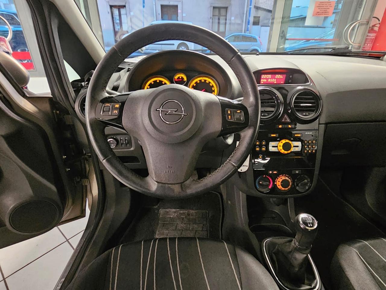 Opel Corsa 1.2 5 porte Elective