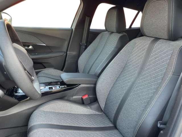 Peugeot 2008 1.2 puretech Allure Pack s&s 130cv