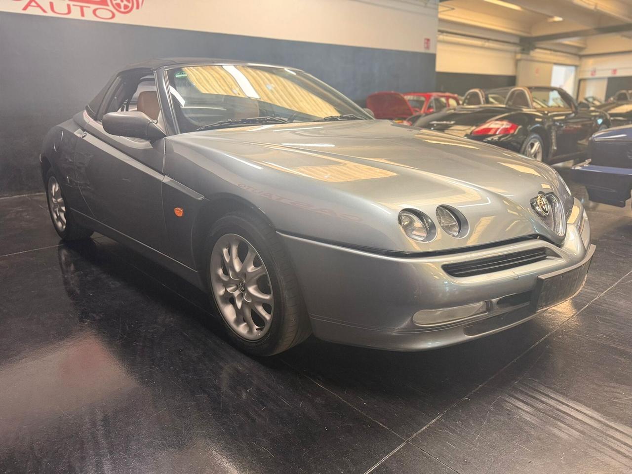 Alfa Romeo GTV Spider 2.0i 16V Twin Spark asi