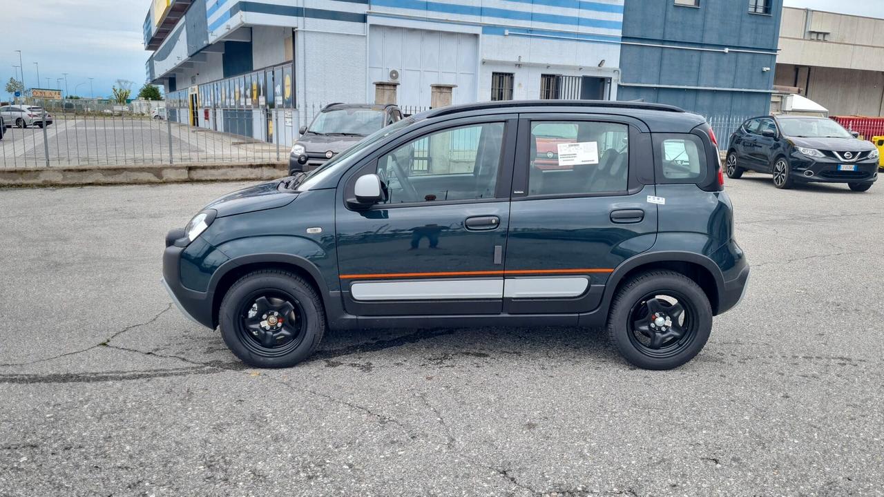 Fiat Panda 1.0 FireFly S&S Hybrid Garmin