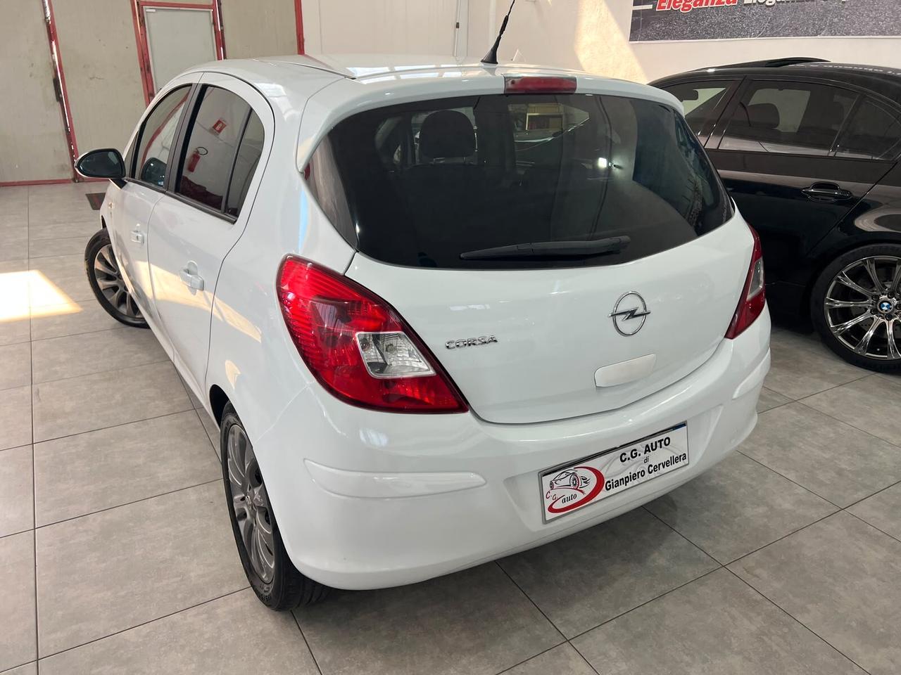 Opel Corsa 1.2 85 CV GPL 5 porte Club 2010