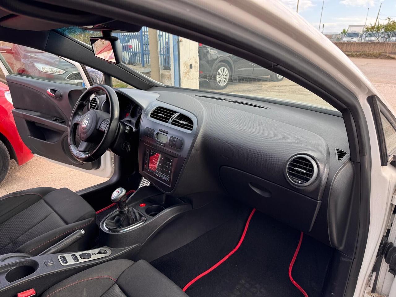 Seat Leon Cupra 2.0 Tfsi turbo benzina 245Cv