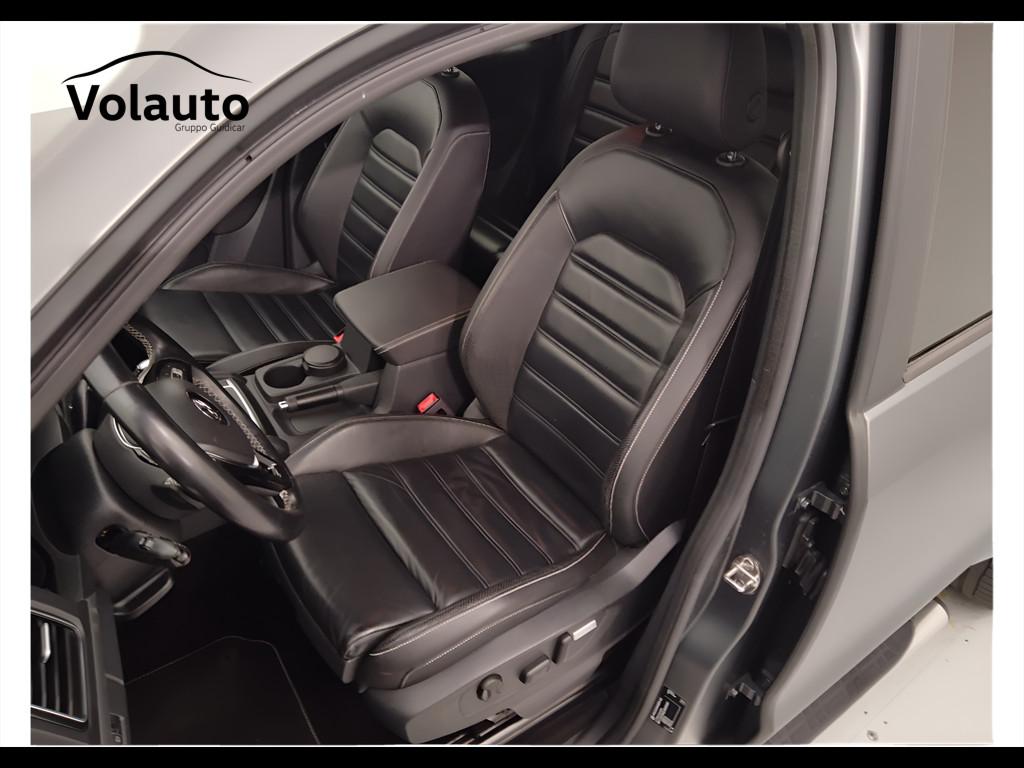 VOLKSWAGEN Amarok I 2017 - Amarok DC 3.0 V6 tdi Aventura 4motion perm.