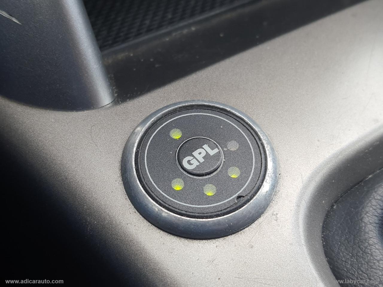 SUBARU Forester 2.0XS Bi-Fuel