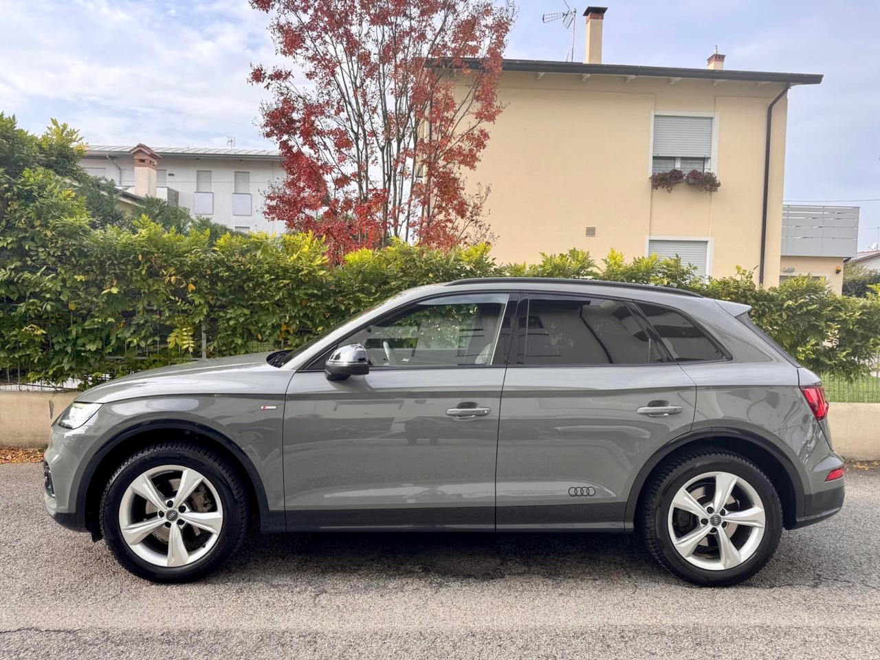 Audi Q5 2.0 TDI 190 CV S-LINE quattro S tronic Sport