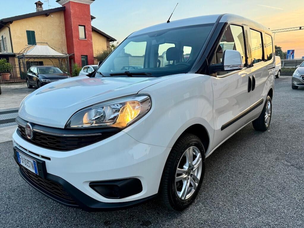 Fiat Doblò 1.4 T-Jet 16V Easy Autovettura 5 posti
