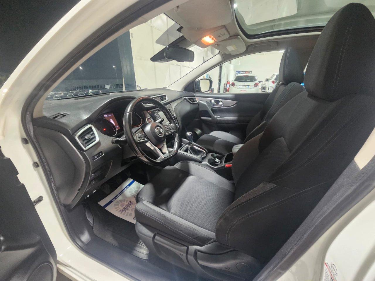 Nissan Qashqai 1.5 dci N-Connecta 115cv