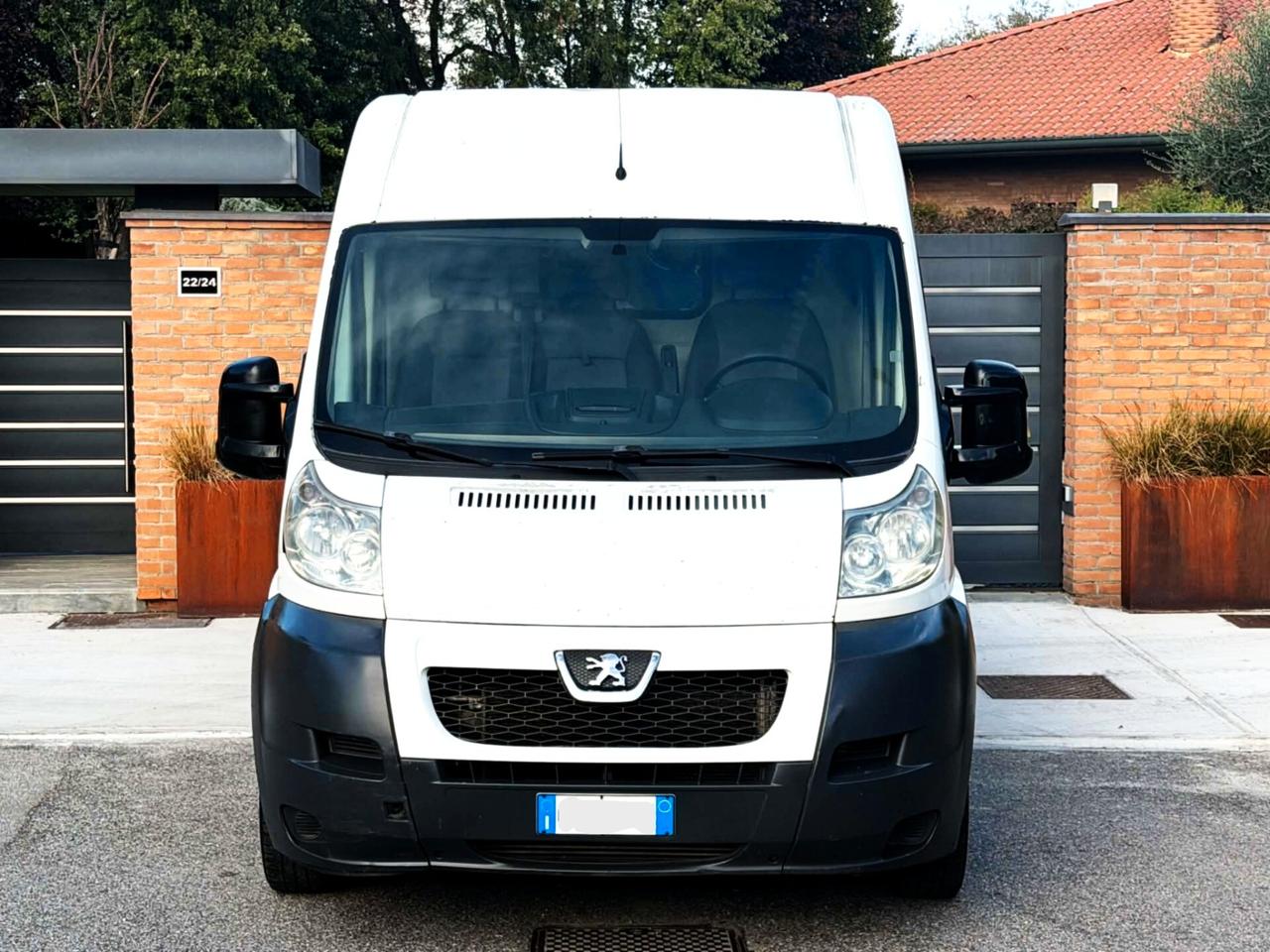 Peugeot Boxer 2.2 HDi/130CV-6M-Euro5-2012