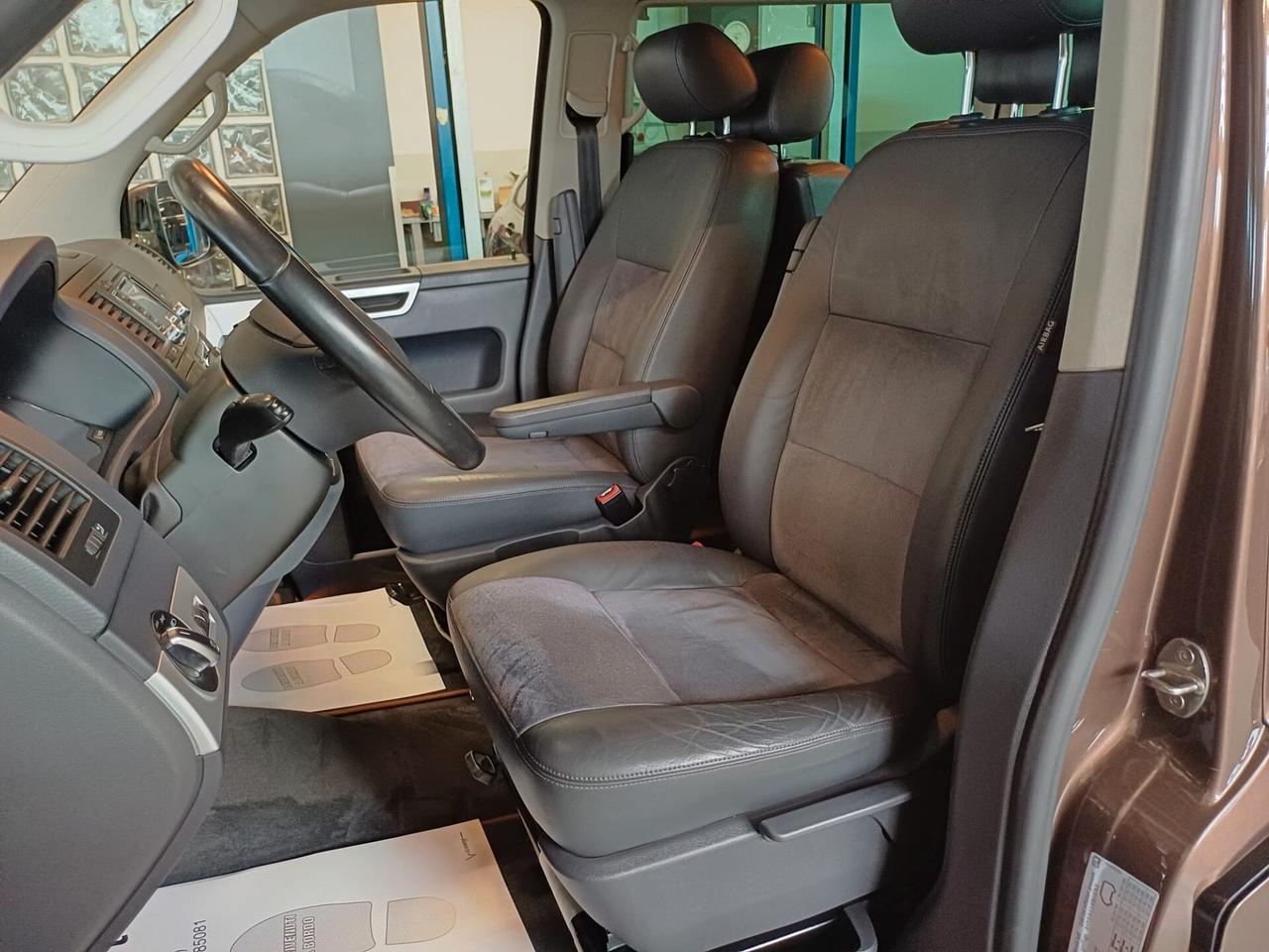 Volkswagen Multivan 2.0 BiTDI 180CV DSG 4 Motion Highline