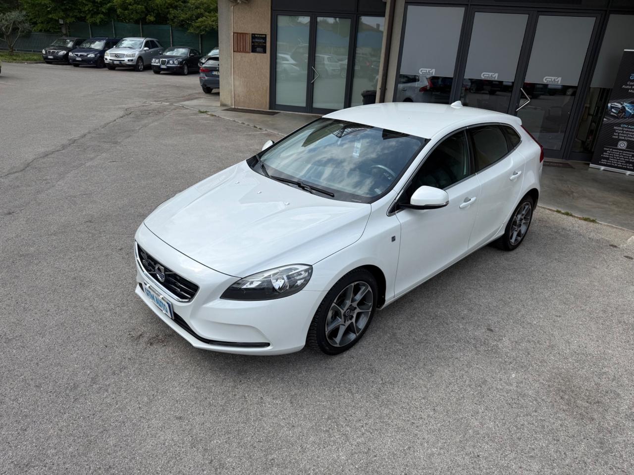 Volvo V40 D2 Ocean Race -1.6 Diesel