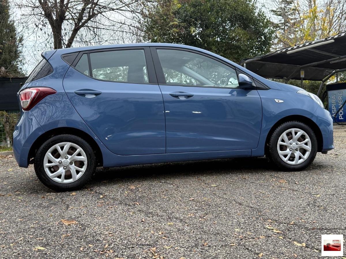 HYUNDAI - i10 - 1.0 LPGI Econext Sound Edition