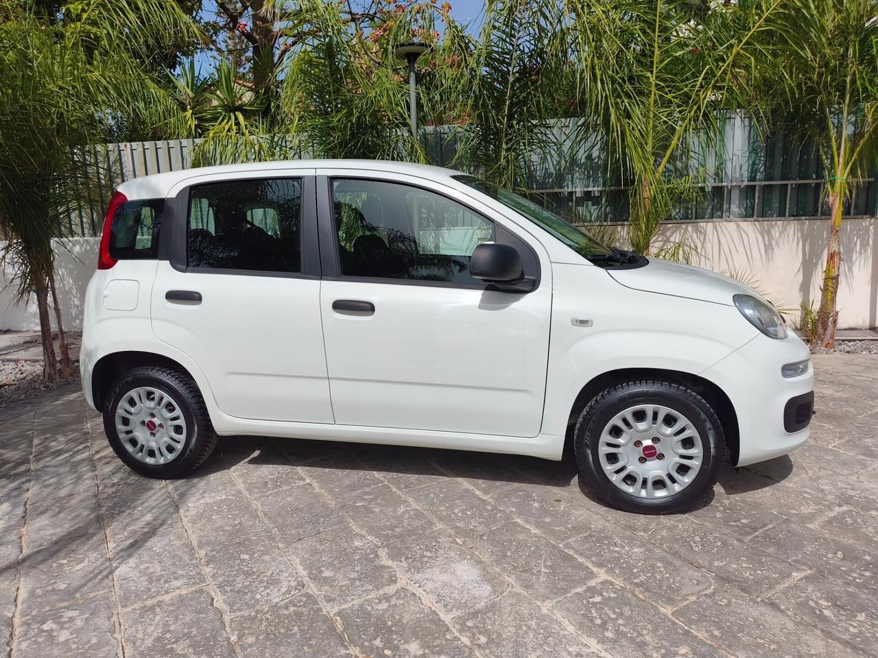 Fiat Panda 1.2 benzina 70CV Lounge