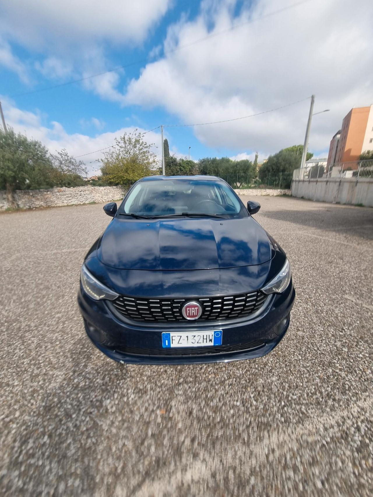 Fiat Tipo 1.6 Mjt S&S 5 porte Easy Business