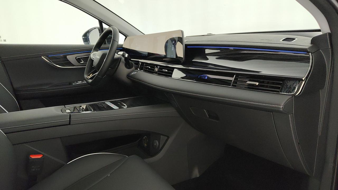 OMODA 1.6 TGDI 7DCT Premium Anniversary