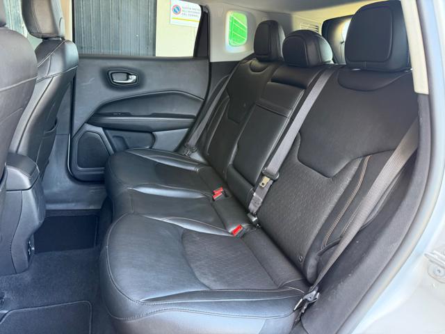 JEEP Compass 1.6 MJET LIMITED+NAVI+18''+PDC+BIXENO+PELLETEX
