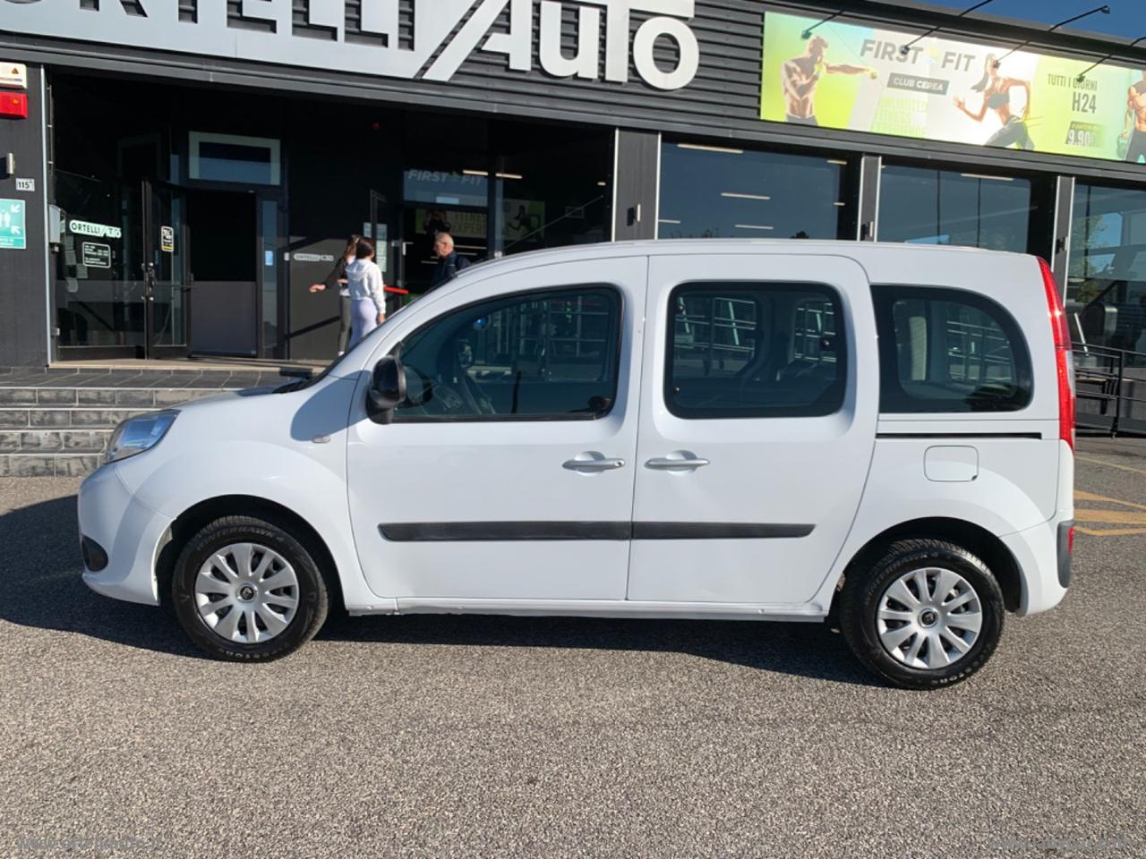 RENAULT Kangoo 1.5 dCi 90 CV 5p. S&S Life IVA ESPOPSTA