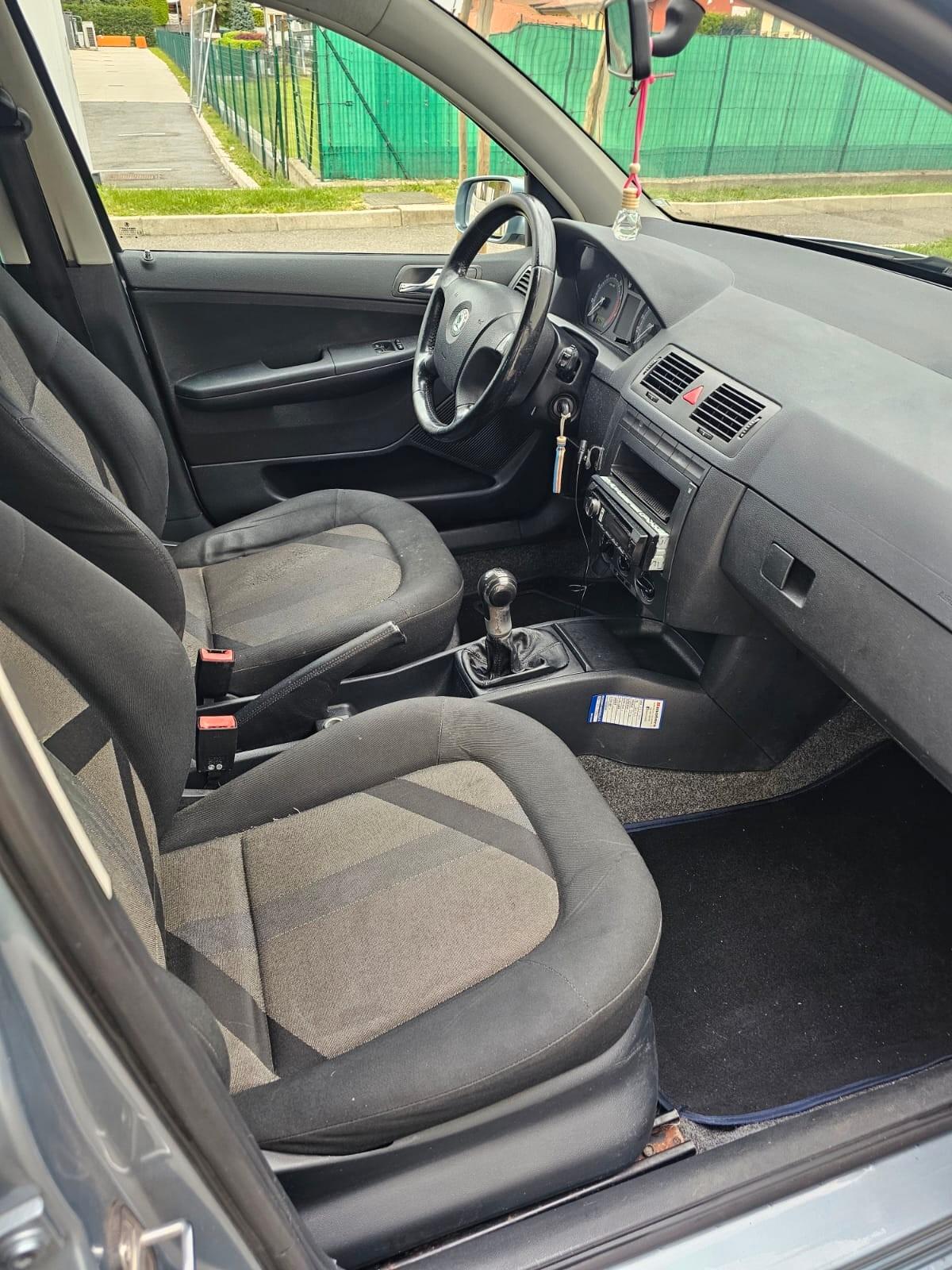 Skoda Fabia benzina