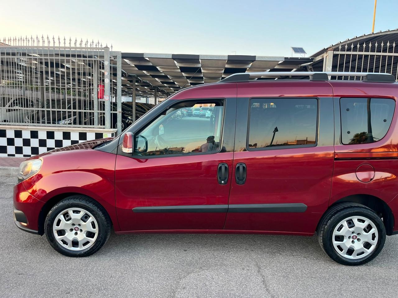 Fiat Doblò 1.6 MJT Lounge 7 posti Unipro 2016
