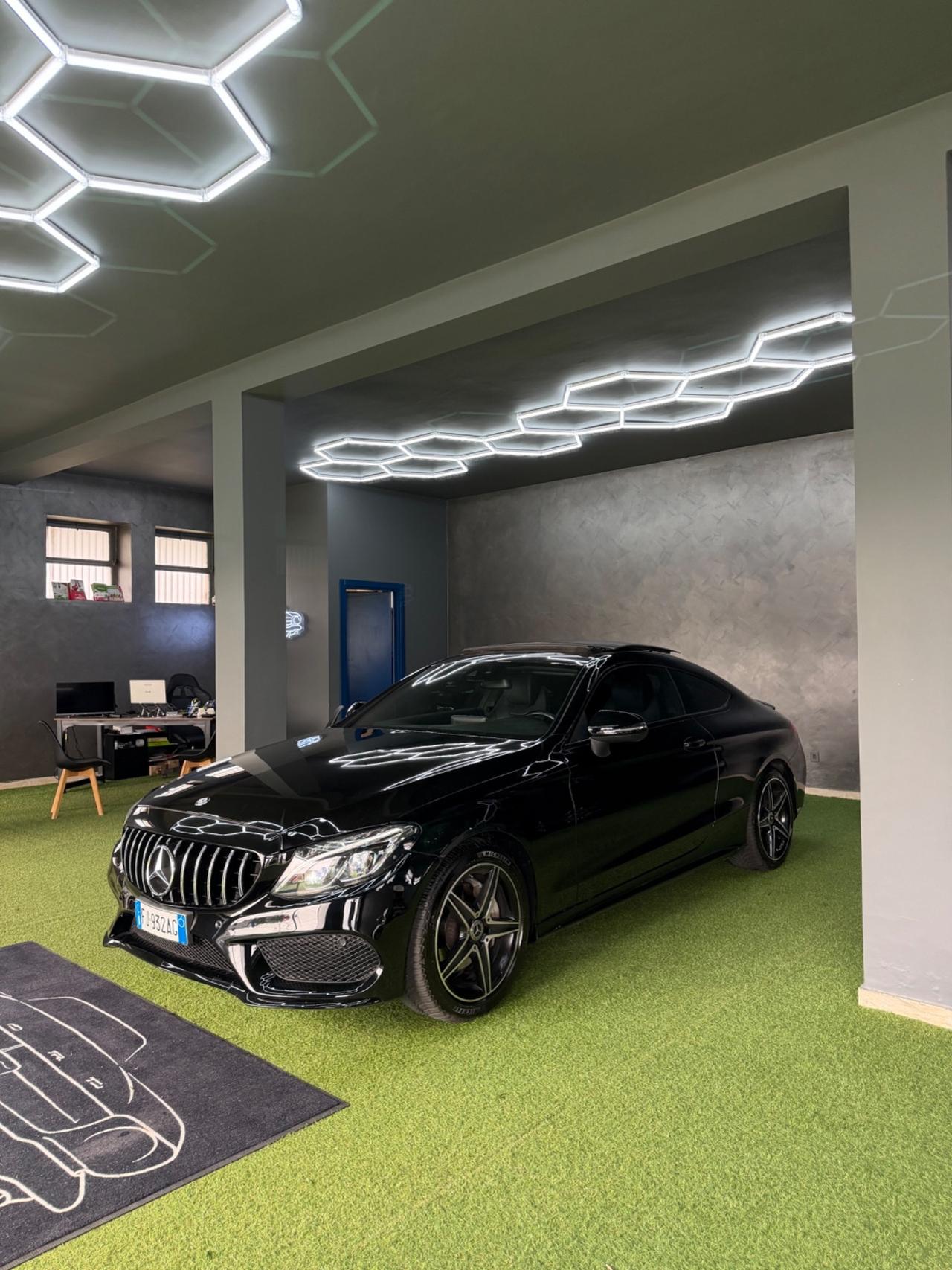 Mercedes-benz Classe C Coupé 220d AMG