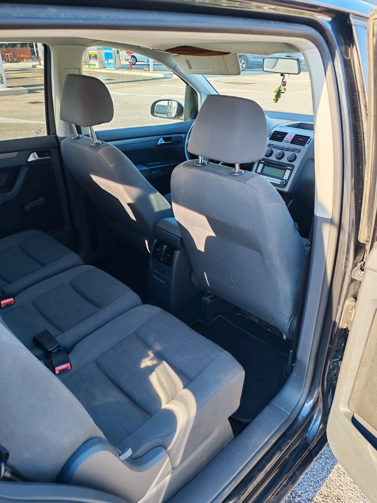 Volkswagen Touran 1.6 Trendline