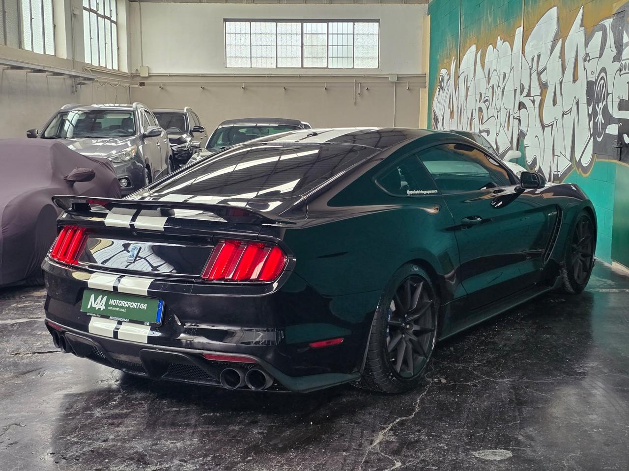 Ford Mustang Shelby GT350 5.2 V8
