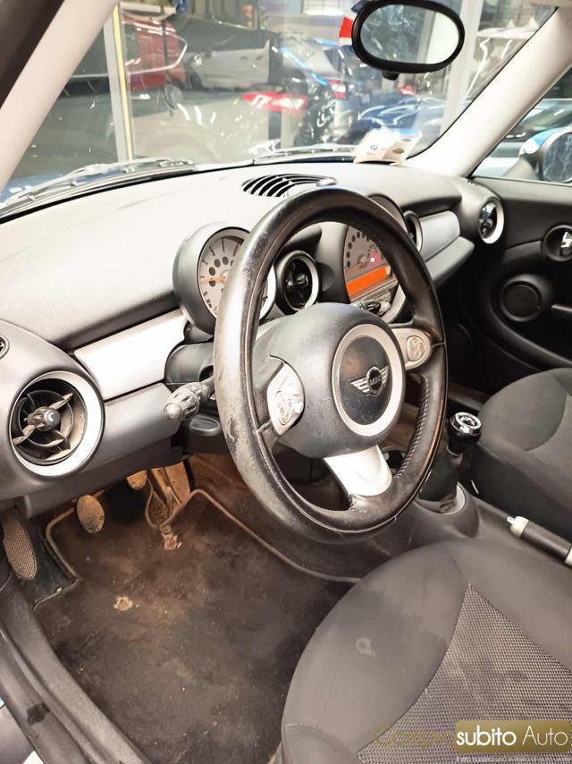 MINI Cooper D 1.6 16V Cooper D