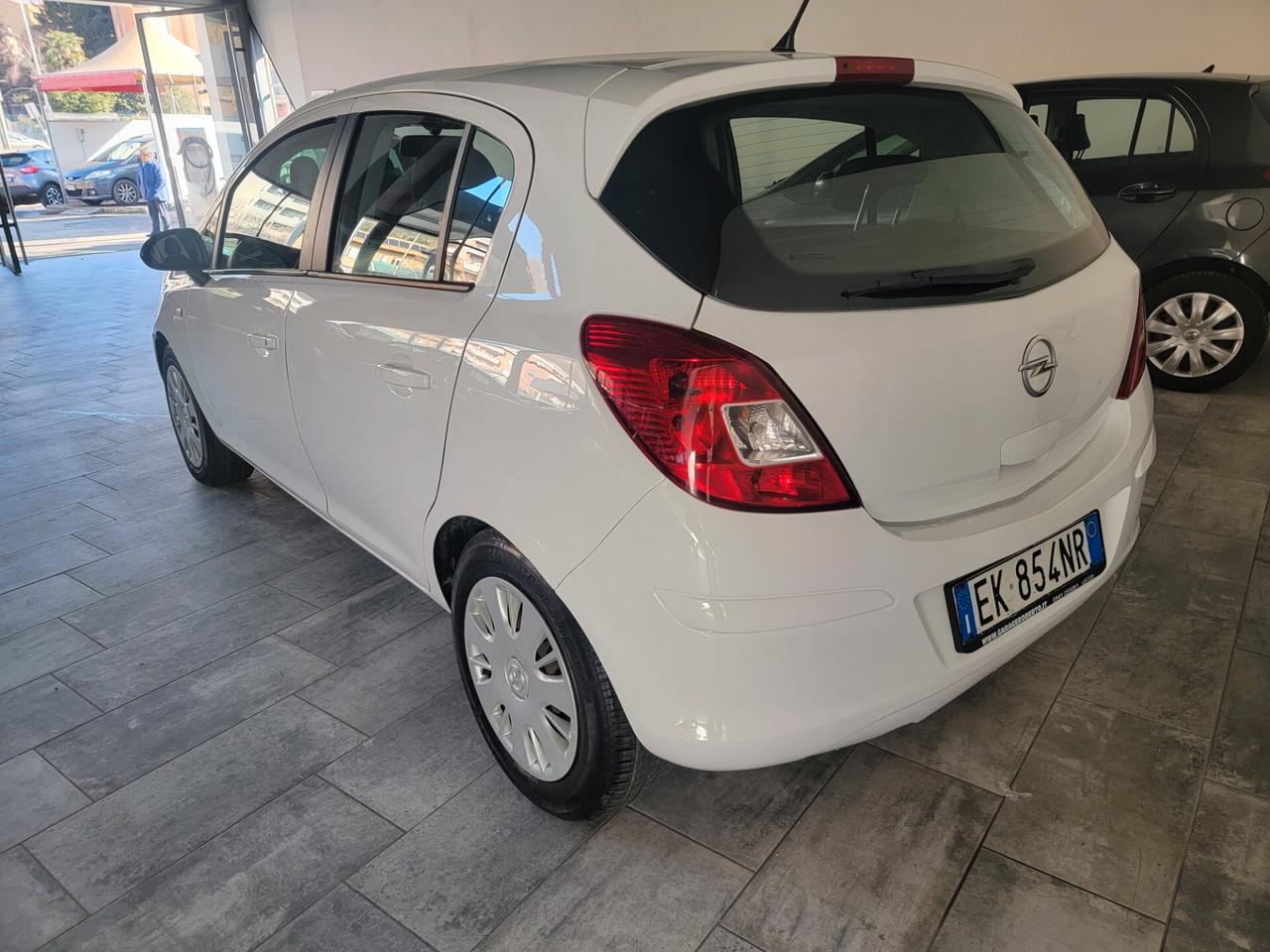 Opel Corsa 1.0 12V 5 porte Elective Neopatentati