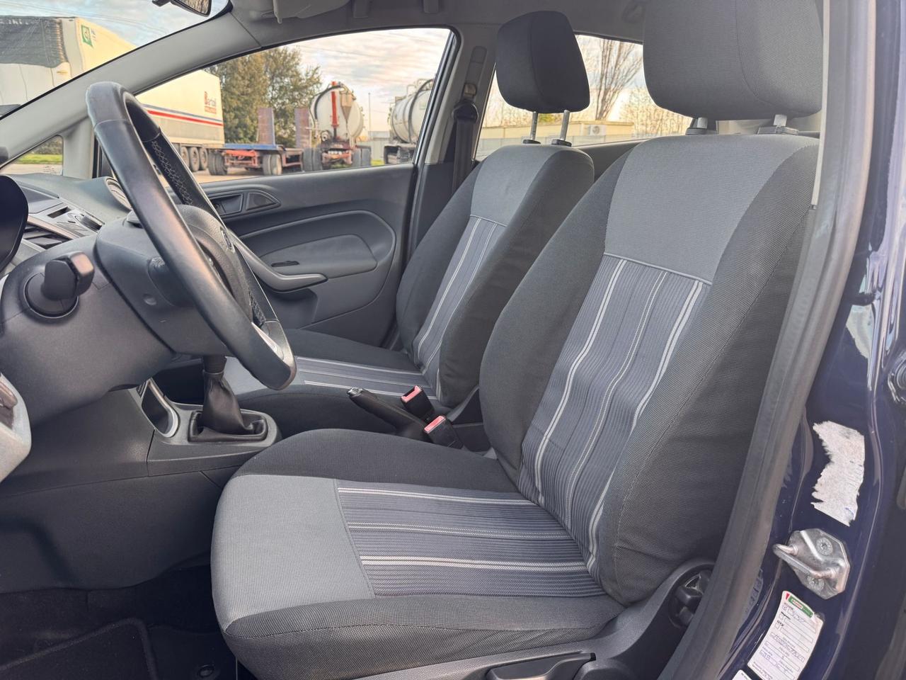 Ford Fiesta 1.4 TDCi 5p. Titanium GARANZIA 12 mesi