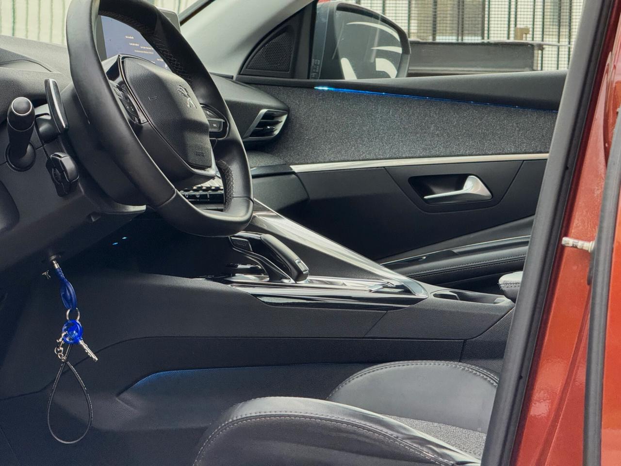 Peugeot 3008 1.6 BlueHDi Allure S EAT6 120CV CAM