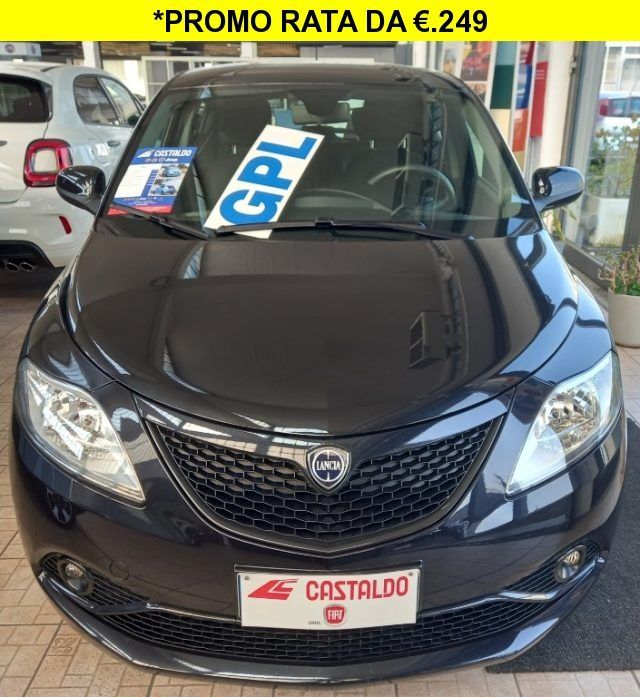 LANCIA Ypsilon 1.2 69 CV 5 porte GPL Ecochic Gold