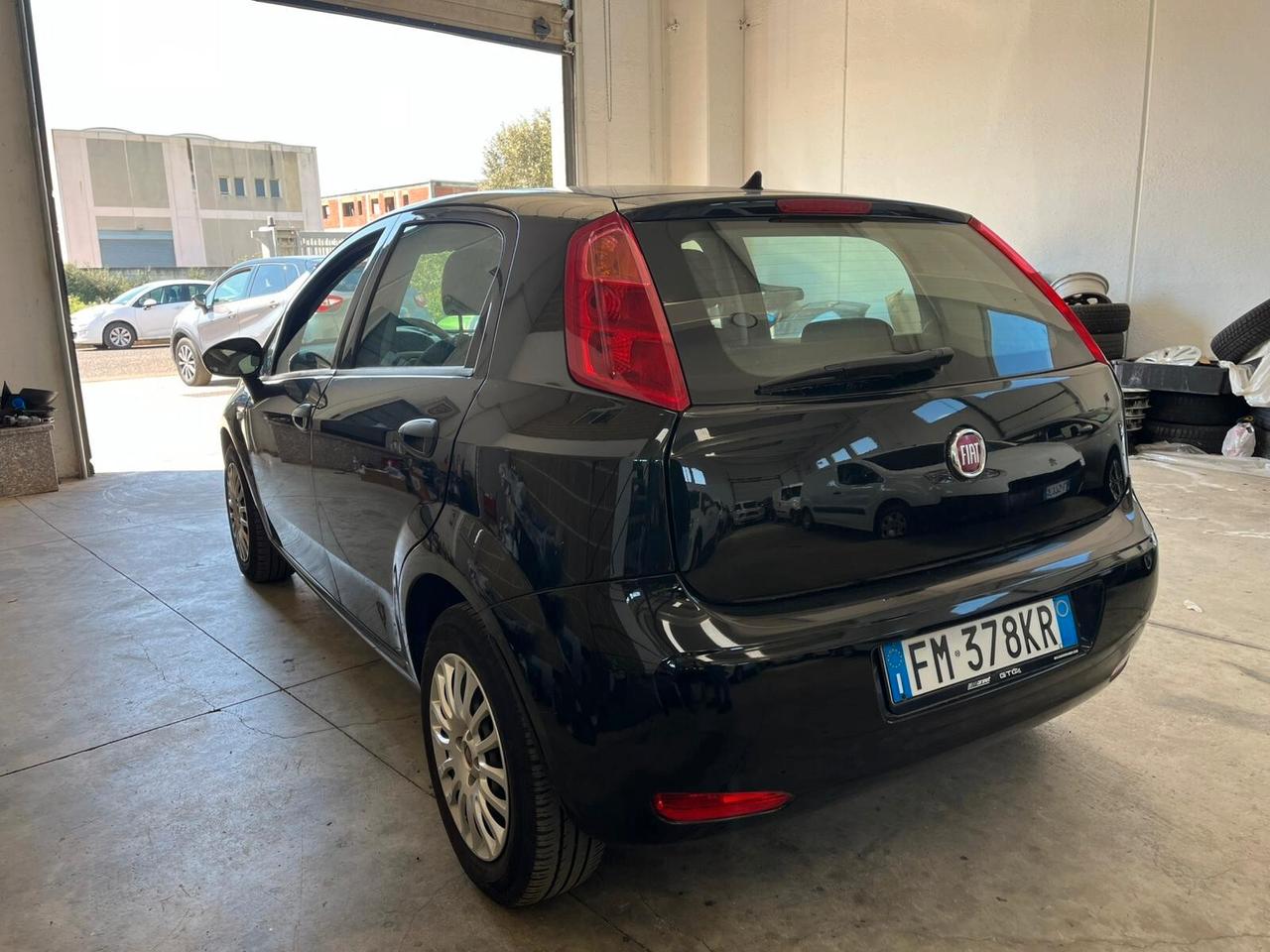 Fiat Punto 1.3 MJT II S&S 95 CV 5 porte Street 2018