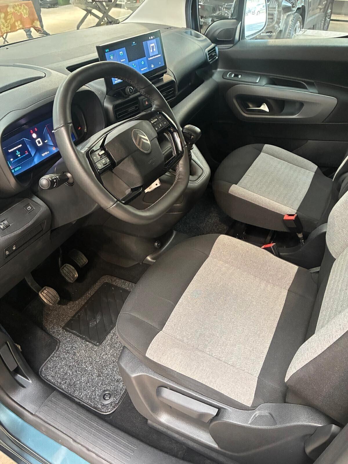 Citroen Berlingo 1.5 cc 15.000 km unico proprietario pari al nuovo