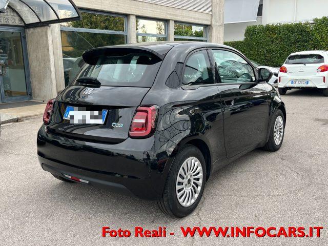 FIAT 500e Berlina Action - PROMO - NEOPATENTATI