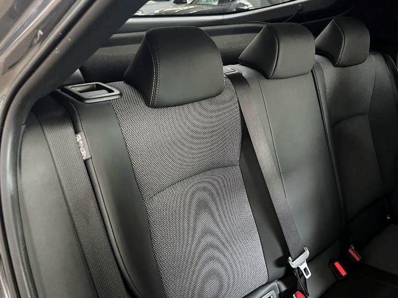 Toyota C-HR 2.0 HV E-CVT Lounge