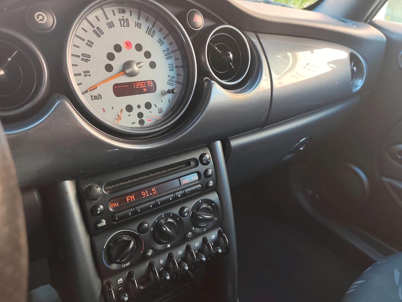 Mini One 1.6 benzina euro 4 Cabrio neopatentati