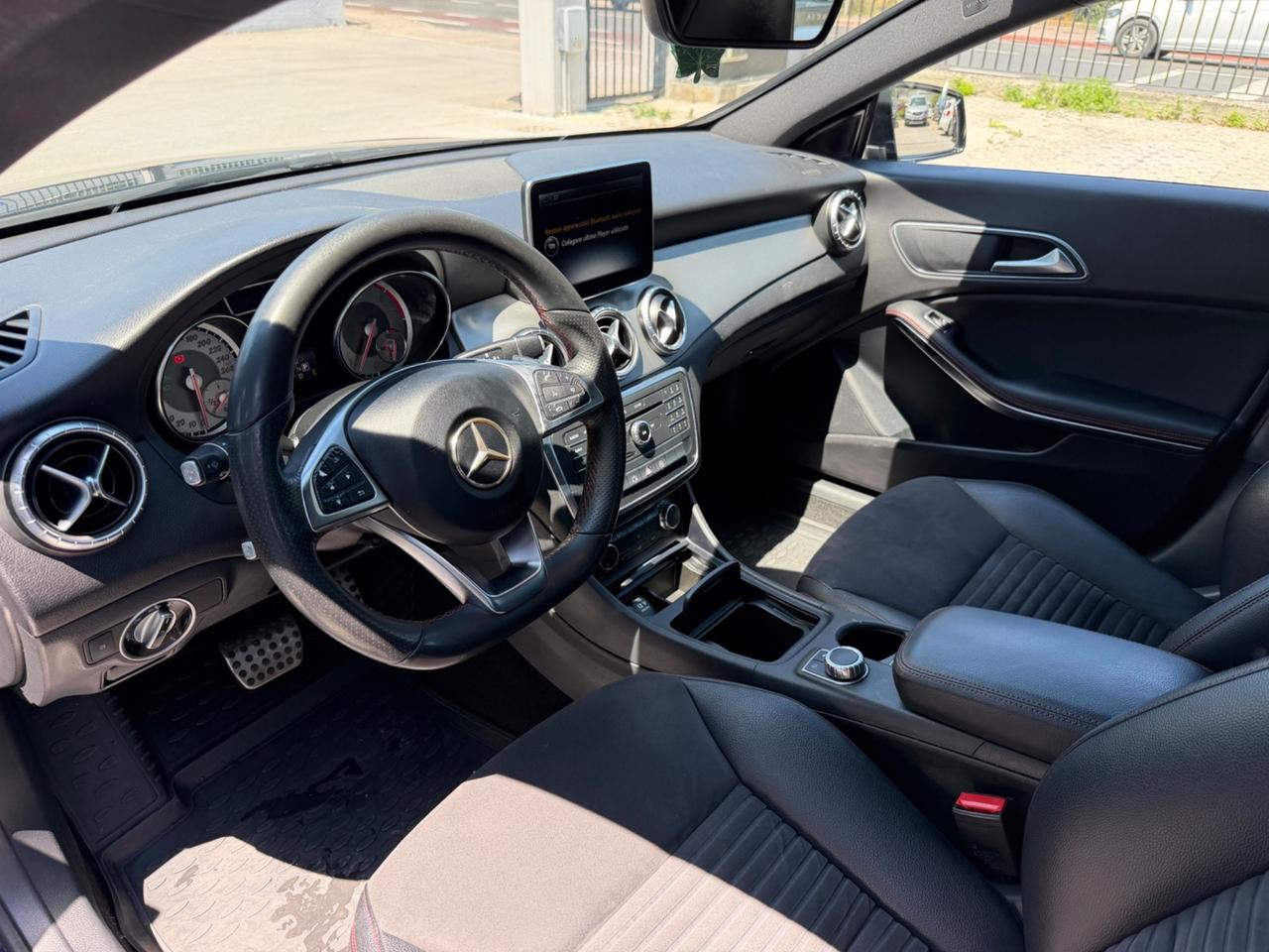 Mercedes-benz CLA 200 CDI Automatic Premium