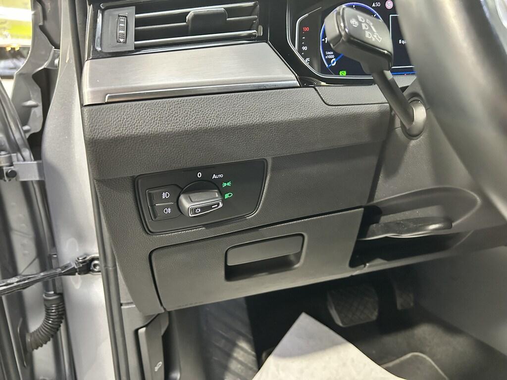 Volkswagen Passat 2.0 TDI SCR Executive DSG