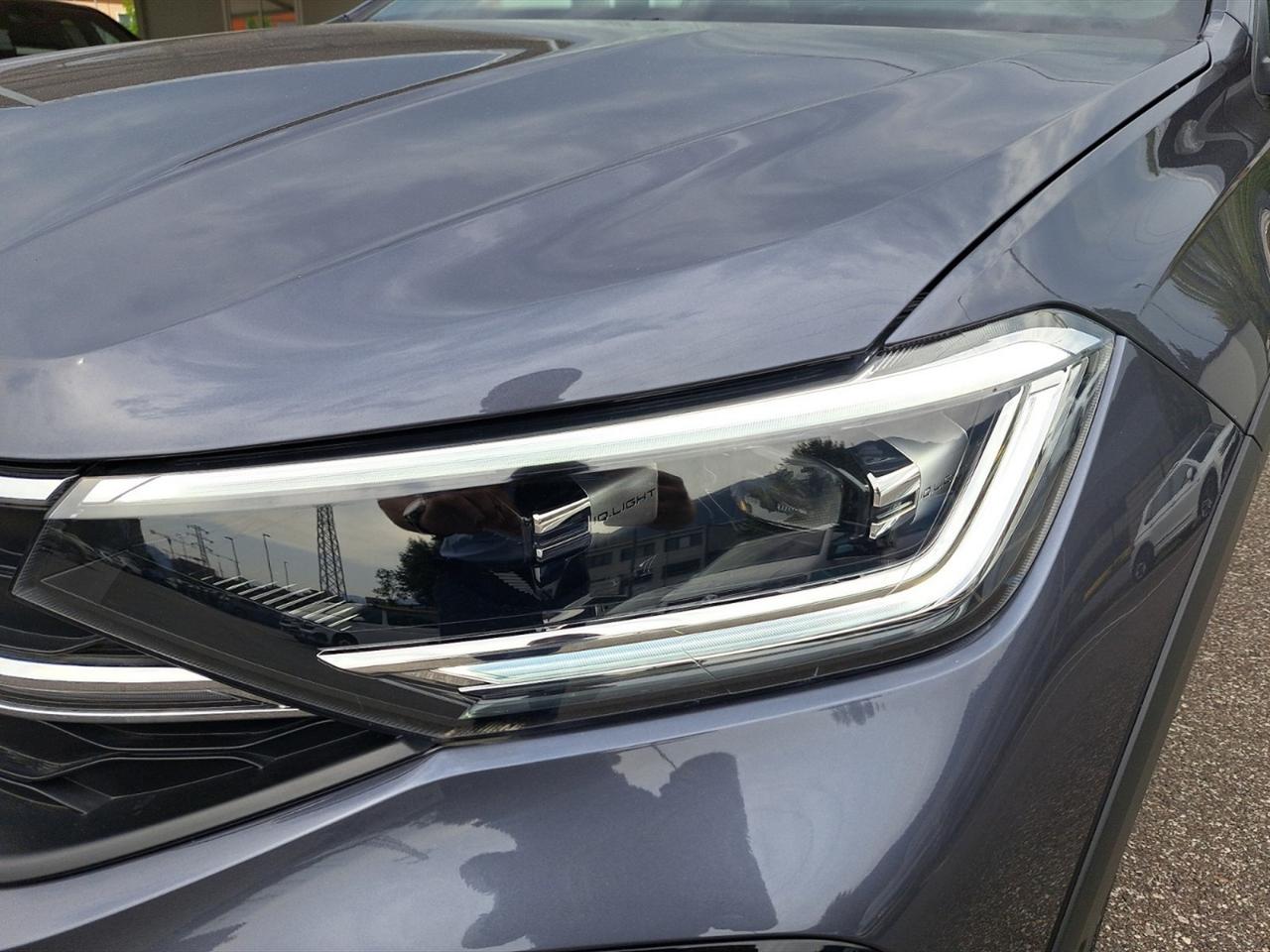 Volkswagen Taigo 1.0 tsi 110 cv r-line