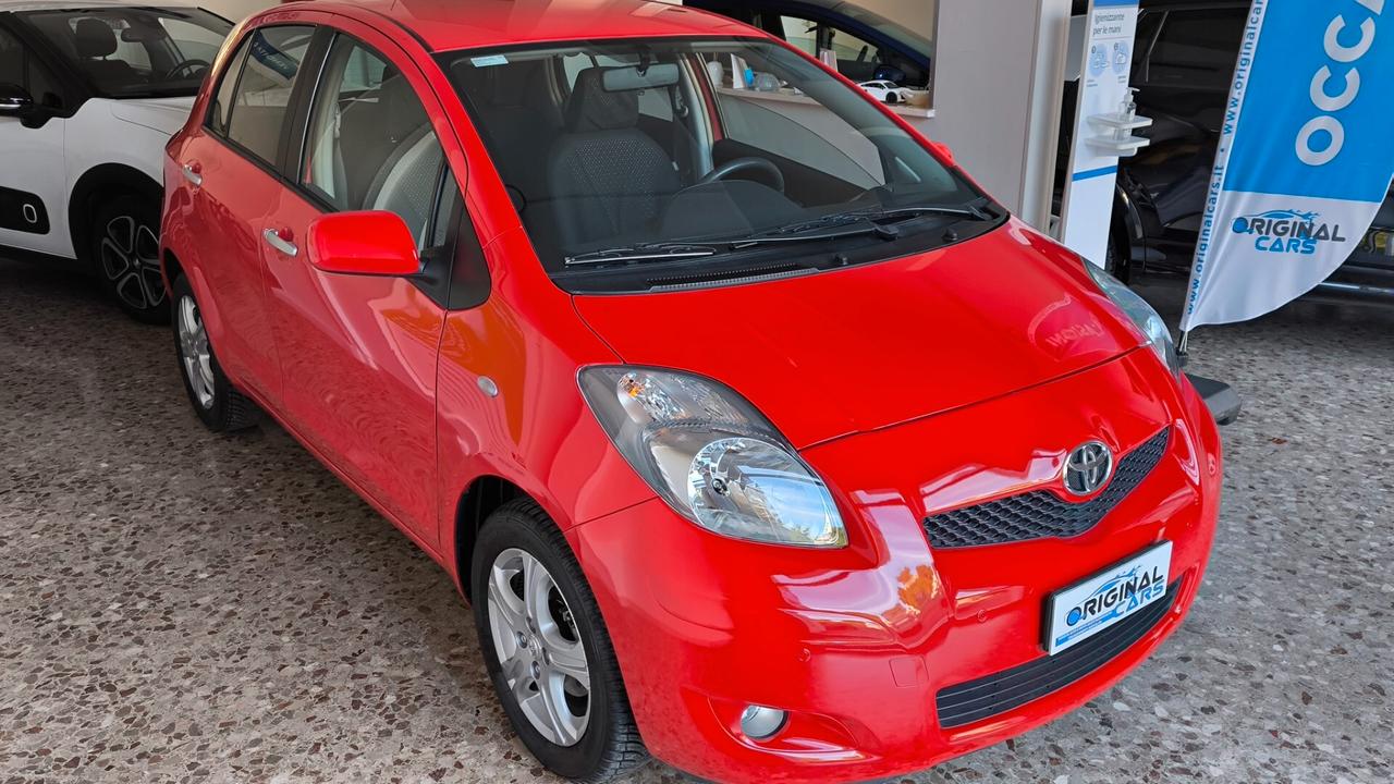 Toyota Yaris 1.3 5 porte M-MT Sol