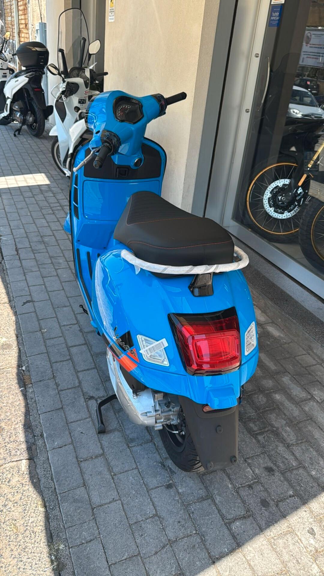Vespa GTS 310 SUPER SPORT NUOVA