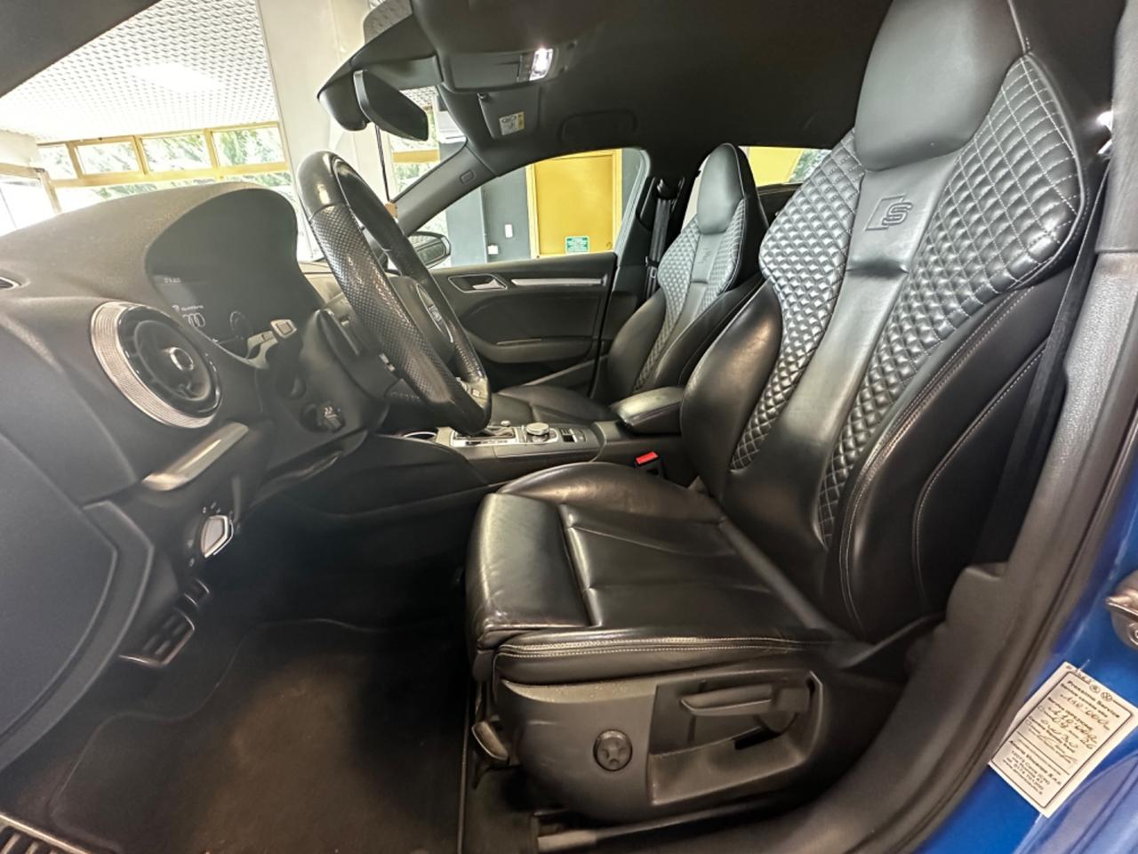 Audi A3 SPB 2.0 TDI quattro S- LINE LIMITED EDITION