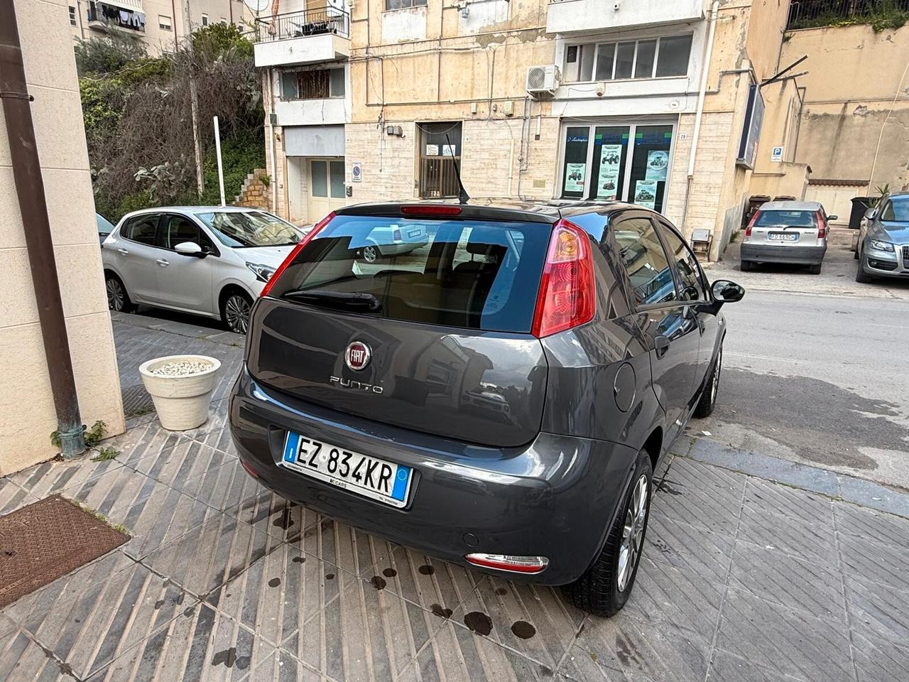 Fiat Punto 1.2 8V 5 porte Lounge