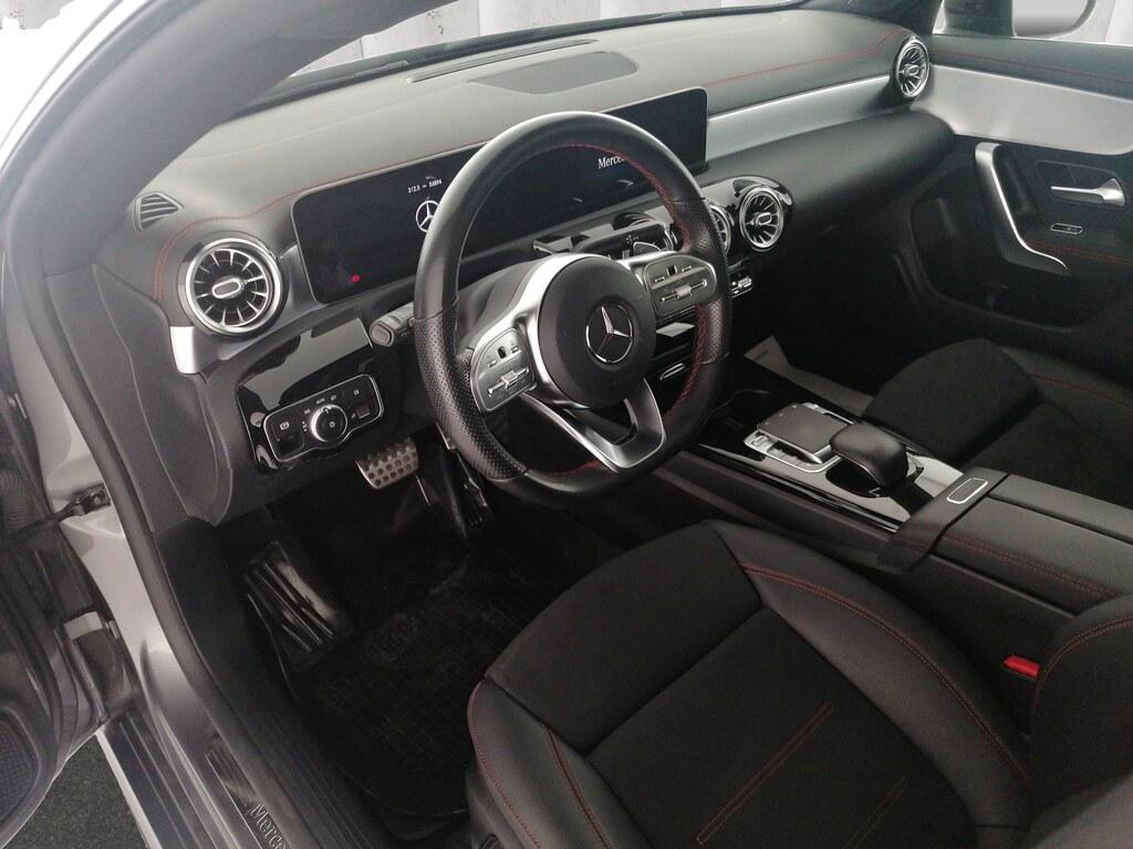 Mercedes CLA Shooting Brake 200 D Premium 8G-DCT