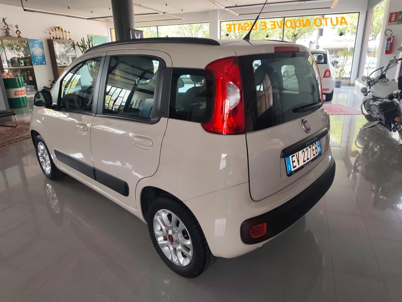 Fiat Panda 1.2 Lounge Benz euro 6 78 Milà km