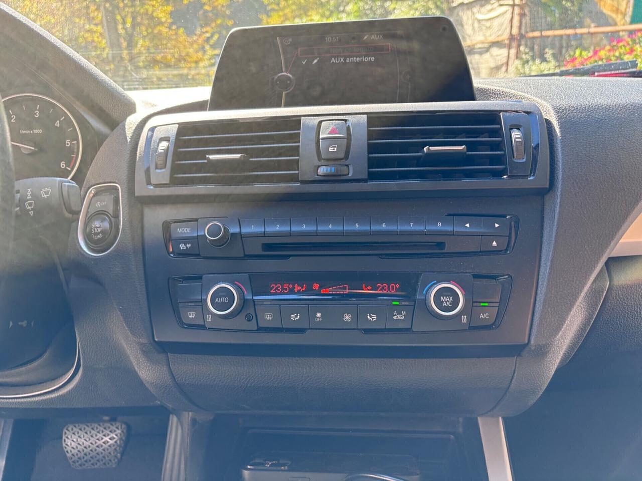 Bmw 116 116d 5p. Urban AUTOMATICO