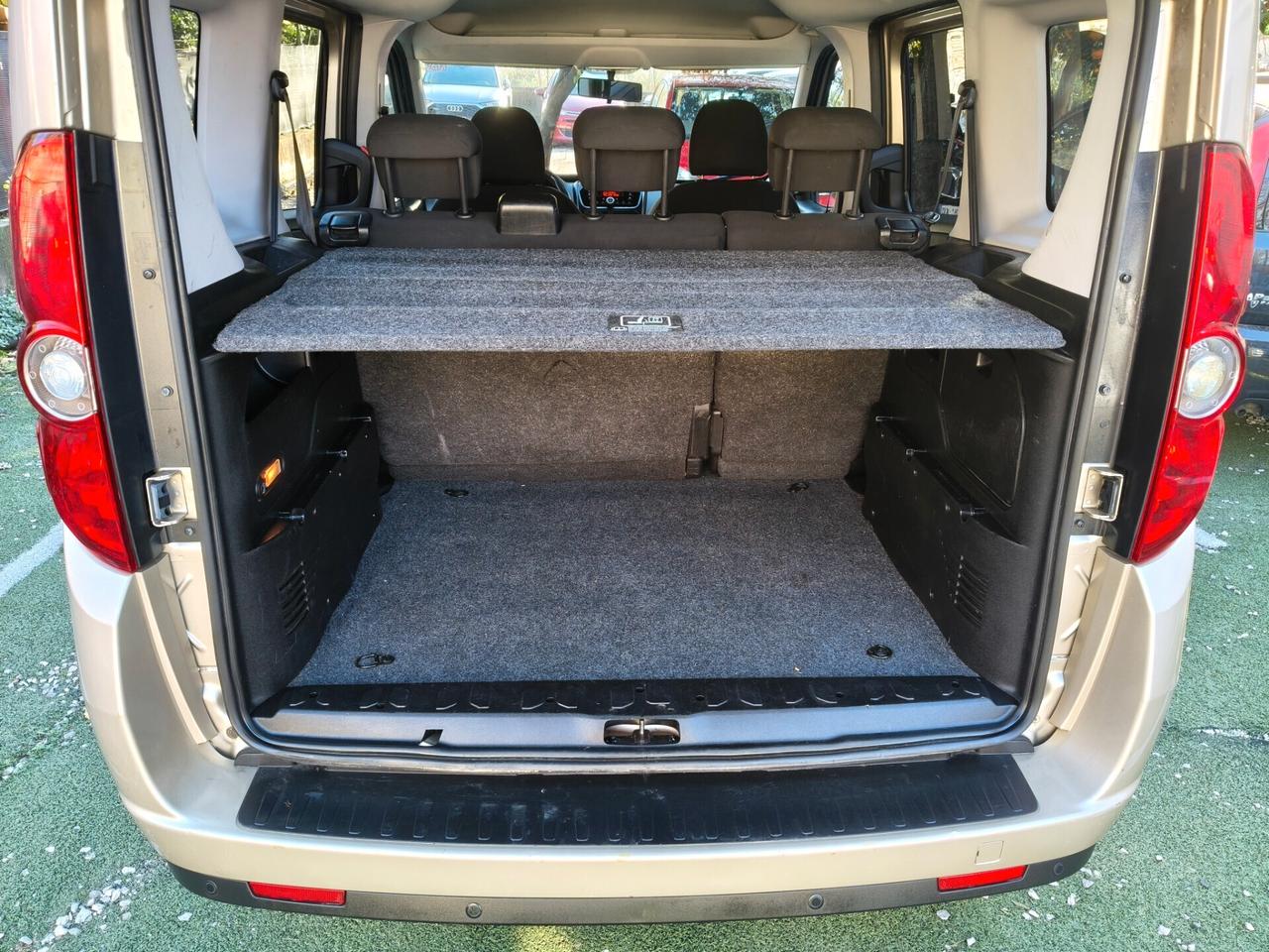 Fiat Doblo Doblò 1.4 Natural Power Emotion 5 POSTI