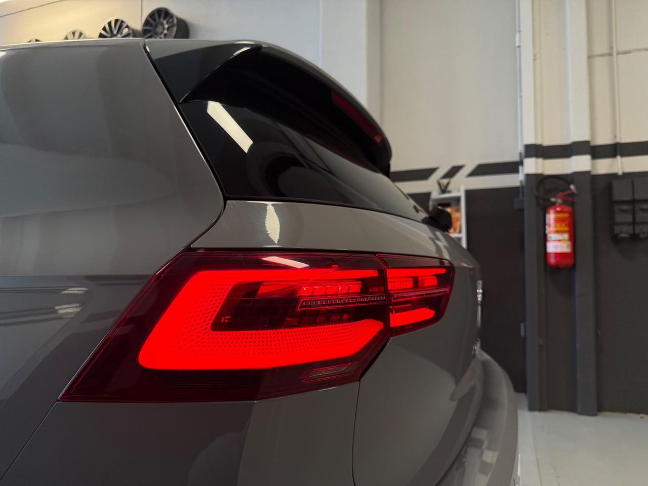 Volkswagen Golf GTI 2.0 245cv DSG