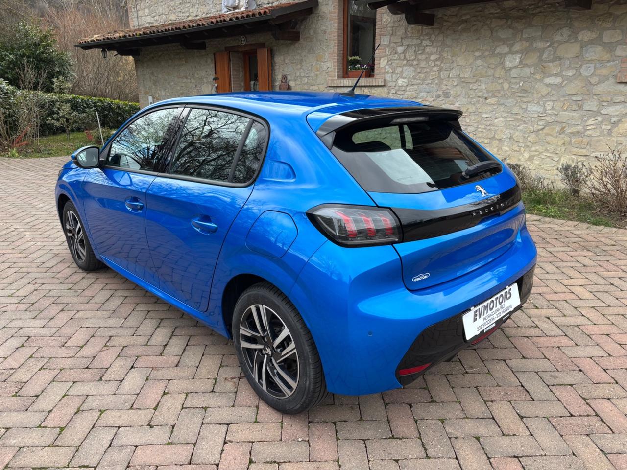Peugeot 208 PureTech 100 Stop&Start 5 porte Allure